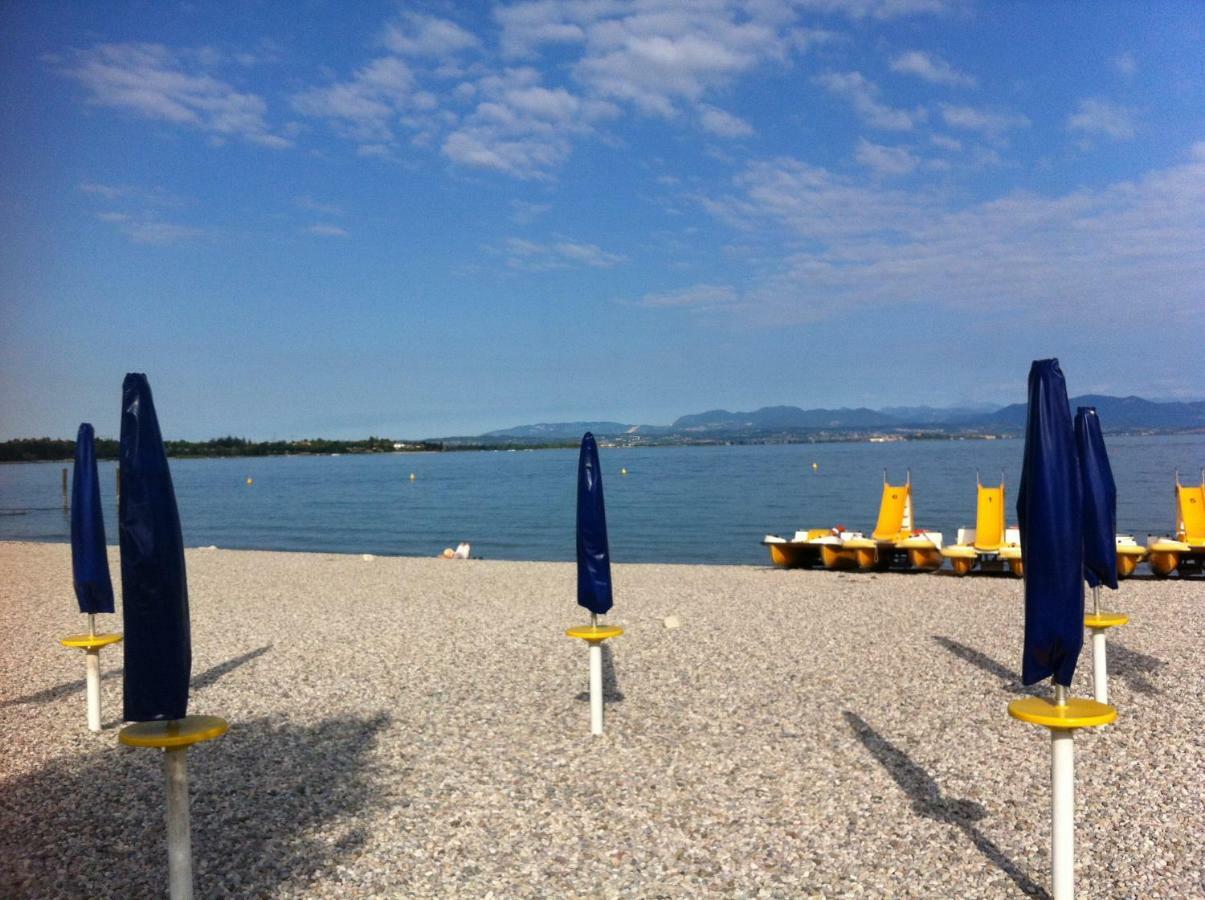 Garda Relais Luna Blu Peschiera del Garda Exterior photo
