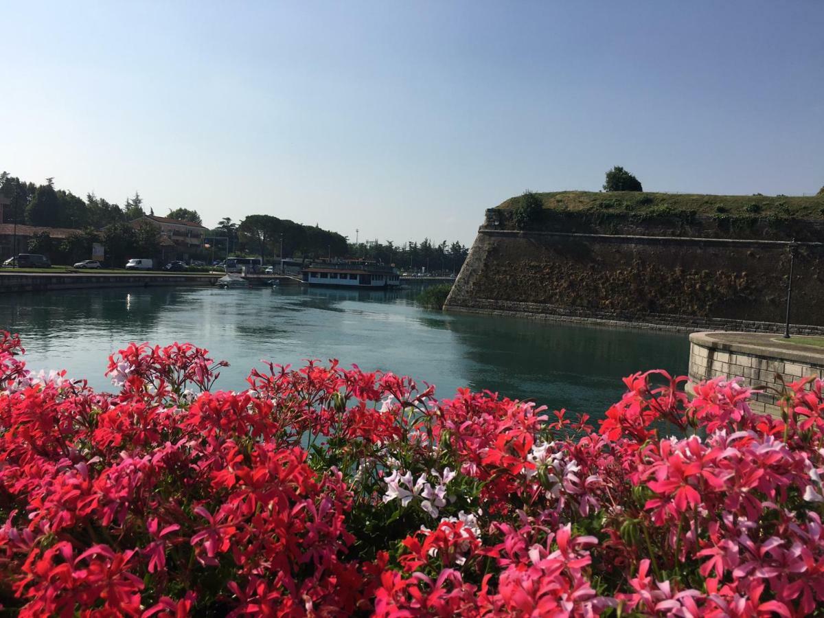 Garda Relais Luna Blu Peschiera del Garda Exterior photo